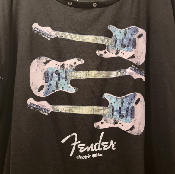 BNWOT Fender Relax Fit Cotton Dolman Grommet Tee - Picture 7 of 8